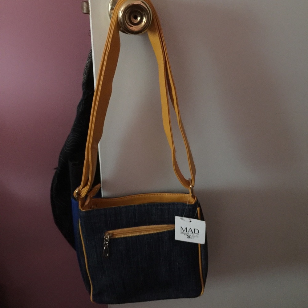 Bag - Picture 2 of 4